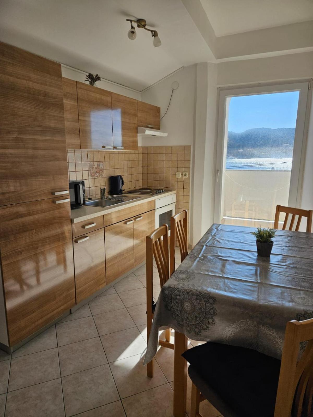 Pljesa Apartments Supetarska Draga Luaran gambar